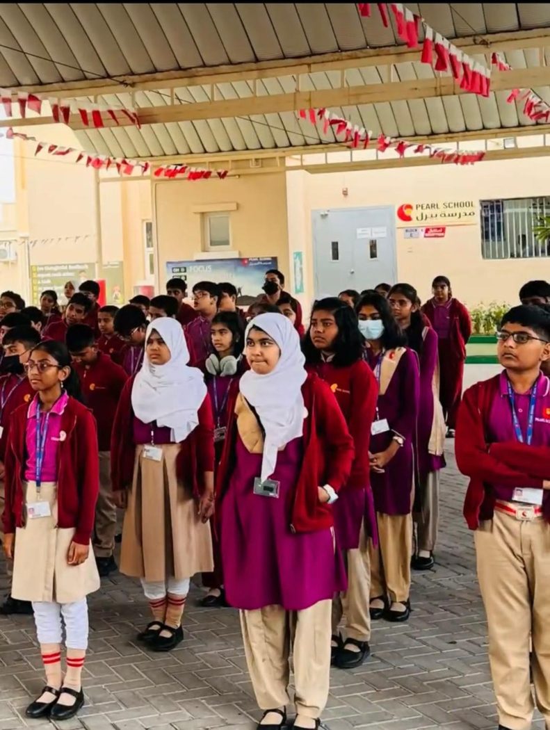 Pearl School — image 20